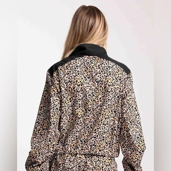 NWT Women’s Wild Party/Caviar KAT Printed Windbreaker Hurley Cropped Sz. Med - Picture 2 of 7